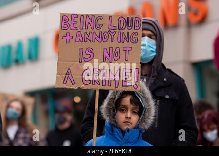 NORTHAMPTON ENGLAND. APRIL. Töten Sie am Samstag, den 3. April 2021, den Bill-Protest in den Northampton und Safer Streets. (Kredit: Leila Coker) Gutschrift: Leila Coker/Alamy Live News Stockfoto