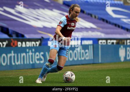 Reading, Großbritannien. April 2021. Martha Thomas von West Ham United Women in Aktion während des Spiels. Barclays Women's Super League Match, Reading Women gegen West Ham Women im Madejski Stadium in Reading am Samstag, 3. April 2021. Dieses Bild darf nur für redaktionelle Zwecke verwendet werden. Nur zur redaktionellen Verwendung, Lizenz für kommerzielle Nutzung erforderlich. Keine Verwendung bei Wetten, Spielen oder Veröffentlichungen in einem Club/einer Liga/einem Spieler.pic von Steffan Bowen/Andrew Orchard Sports Photography/Alamy Live News Credit: Andrew Orchard Sports Photography/Alamy Live News Stockfoto