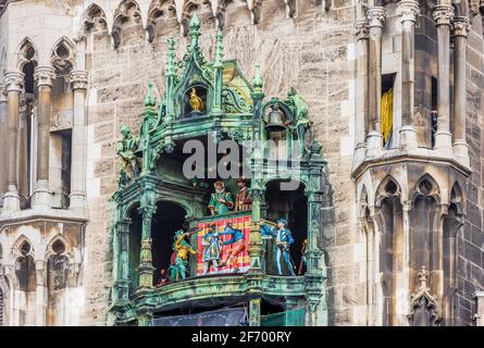 Glockenspiel auf dem Rathaus München, Deutschland Stockfoto