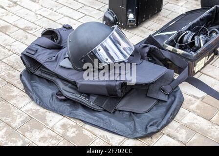 Samara, Russland - 23. Februar 2020: Helm der russischen Spezialkräfte mit Schutzglas Stockfoto