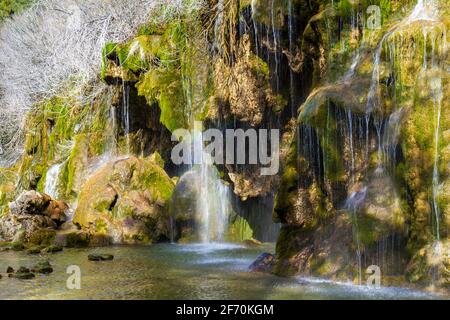 Nacimiento Río Cuervo Falls, Cuenca, Spanien Stockfoto