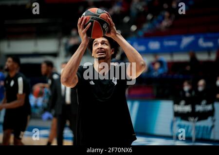 02-04-2021: Basketbal: BC Zenit Saint Petersburg / LDLC ASVEL Villeurbanne: Sint Petersburg SAINT PETERSBURG, RUSSLAND - APRIL 2: Ismael Bako von LDLC AS Stockfoto