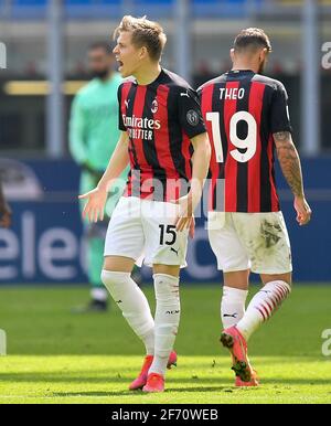 Mailand, Italien. April 2021. Jens Petter Hauge von AC Mailand feiert während eines Fußballspiels der Serie A zwischen AC Mailand und Sampdoria in Mailand, Italien, am 3. April 2021. Quelle: Stringer/Xinhua/Alamy Live News Stockfoto