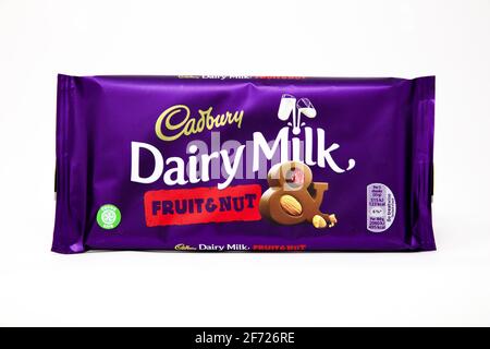 Cadbury Dairy Milk Obst- und Nuss-Schokolade Stockfoto