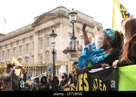 Tötet den Bill-Protest am Buckingham Palace, London, Großbritannien, 3. April 2021 Stockfoto