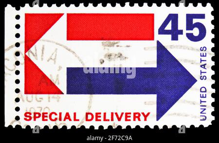 MOSKAU, RUSSLAND - 28. FEBRUAR 2021: Die in den Vereinigten Staaten gedruckte Briefmarke zeigt Pfeile, Serie, um 1969 Stockfoto
