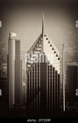 Oben zwei Prudential Plaza Gebäude in Chicago Stockfoto