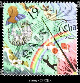 MOSKAU, RUSSLAND - 22. DEZEMBER 2020: Die in Großbritannien gedruckte Briefmarke zeigt 'Rain', The Weather Serie, um 2001 Stockfoto