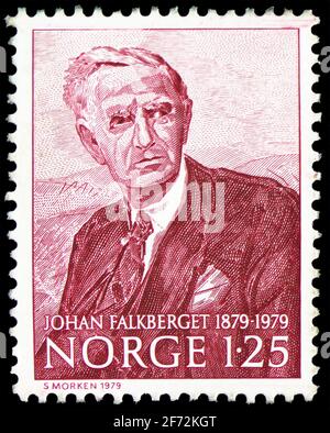 MOSKAU, RUSSLAND - 22. DEZEMBER 2020: In Norwegen gedruckte Briefmarke zeigt Johan Falkberget (1879-1967) Autor, Serie, um 1979 Stockfoto