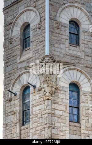 101 Arlington Street/130 Columbus Avenue, Bostons historische Armory of the First Corps of Cadets, ist jetzt ein Veranstaltungsort, der als Castle am Park Plaza bezeichnet wird Stockfoto