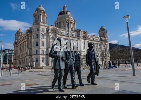 Die Beatles Statue Liverpool Pierhead Stockfoto