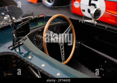 Jaguar D-Type auf der Rennstrecke Mont-Tremblant, im Besitz von Lawrence Stroll, Quebec, Kanada Stockfoto