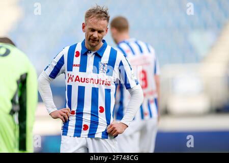 HEERENVEEN, NIEDERLANDE - 4. APRIL: Siem de Jong vom SC Heerenveen während des niederländischen Eredivisie-Spiels zwischen SC Heerenveen und Ajax in Abe Lenstra Stadi Stockfoto