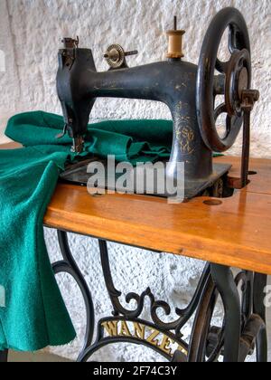 „Wanzer“-Tretnähmaschine in Tailor Shop, Halifax Citadel (Fort George), Halifax, Nova Scotia, Kanada Stockfoto