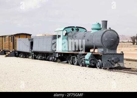 Restaurierter Hejaz-Eisenbahnzug, gebaut für das Osmanische Reich, der während des Ersten Weltkriegs von T. E. Lawrence explodiert wurde.die Führungen zu den Gräbern von Stockfoto