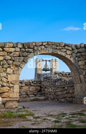 Ukraine, Krim, Sewastopol, Ruinen der antiken Stadt Chersoness, Nebelglocke Stockfoto