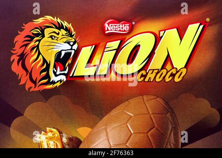 Nestle Lion Schokoladenei Stockfoto