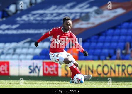 Steven Sessegnon #43 von Bristol City dribbelt am 4/5/2021 in Birmingham, Großbritannien, den Ball an. (Foto von Simon Bissett/News Images/Sipa USA) Stockfoto