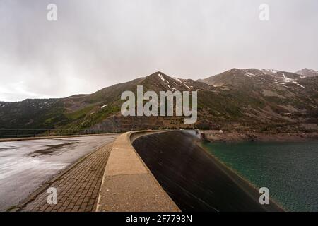 Panta de Sallente, in der Vall Fosca in den Pyrenäen. Stockfoto