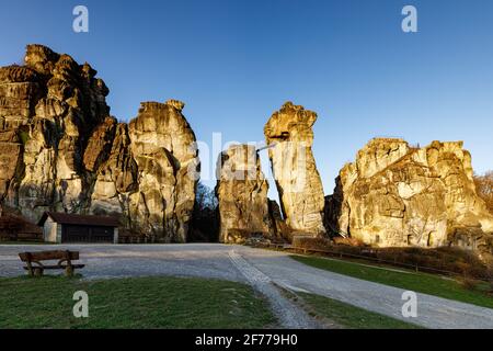 Die Felsformation Externsteine im Teuteburger Wald in Deutschland Stockfoto