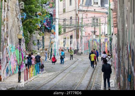 Portugal, Lissabon, Stadtteil Bairro Alto, Elevador da Glória, Il relie la Praça dos Restauradores au quartier du Bairro Alto, Es verbindet Praça dos Restauradores mit dem Stadtteil Bairro Alto Stockfoto