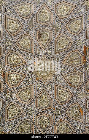 Iran, Teheran, UNESCO-Weltkulturerbe, Golestan-Palast, Terrasse Takht e Marmar, Decke Stockfoto