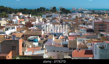 Luftaufnahme der Stadt El Puig in der Provinz Valencia, Comunitat Valenciana, Spanien, Europa Stockfoto