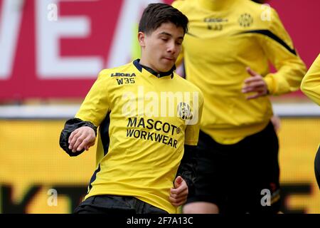 KERKRADE, NIEDERLANDE - 5. APRIL: Benjamin Bouchouari von Roda JC während des holländischen Keuken Kampioen Divisie-Spiels zwischen Roda JC und Almere City FC AT Stockfoto