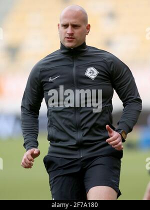 KERKRADE, NIEDERLANDE - APRIL 5: Assistenzreferent Thomas Krijt während des niederländischen Keuken Kampioen Divisie-Spiels zwischen Roda JC und Almere City FC AT Stockfoto