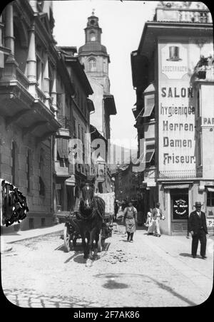 SkiopT-Ikone mit Motiven von der Straße in bozen.das Bild wurde in Karton mit der Aufschrift Höstesan 1909 gespeichert. Köningssee. Stockfoto