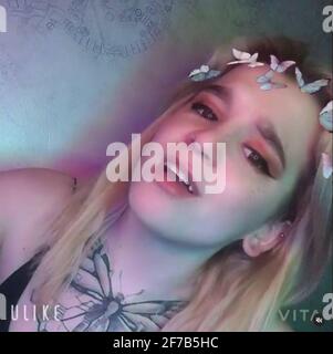Verschwindenfall von Denise Pipitone, neue Bilder aus Olysa Rostovas Instagram-Profil, für die heute der DNA-Test erwartet wird, um zu überprüfen, ob sie das Kind sein könnte, das vor 17 Jahren in Mazzara del Vallo verschwand (SOZIAL - 2021-04-06, DOMENICO PIZZARELLI) p.s. la foto e' utilizzabile nel rispetto del contesto in cui e' stata scattata, e senza intento diffamatorio del decoro delle persone rappresentate Stockfoto