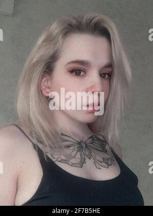 Verschwindenfall von Denise Pipitone, neue Bilder aus Olysa Rostovas Instagram-Profil, für die heute der DNA-Test erwartet wird, um zu überprüfen, ob sie das Kind sein könnte, das vor 17 Jahren in Mazzara del Vallo verschwand (SOZIAL - 2021-04-06, DOMENICO PIZZARELLI) p.s. la foto e' utilizzabile nel rispetto del contesto in cui e' stata scattata, e senza intento diffamatorio del decoro delle persone rappresentate Stockfoto
