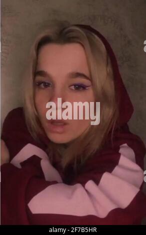 Verschwindenfall von Denise Pipitone, neue Bilder aus Olysa Rostovas Instagram-Profil, für die heute der DNA-Test erwartet wird, um zu überprüfen, ob sie das Kind sein könnte, das vor 17 Jahren in Mazzara del Vallo verschwand (SOZIAL - 2021-04-06, DOMENICO PIZZARELLI) p.s. la foto e' utilizzabile nel rispetto del contesto in cui e' stata scattata, e senza intento diffamatorio del decoro delle persone rappresentate Stockfoto