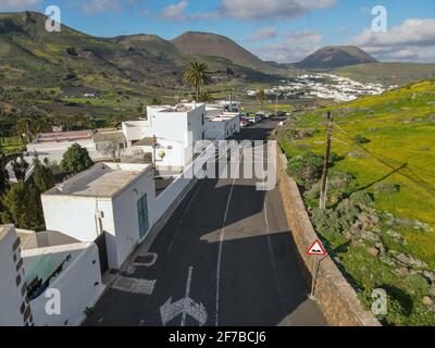 Luftaufnahme von Haria auf Lanzarote auf der Kanarischen Insel in Spanien Stockfoto