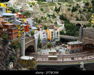 Im Inneren der größten Modelleisenbahn der Welt Miniatur Wunderland In Hamburg in Deutschland Stockfoto