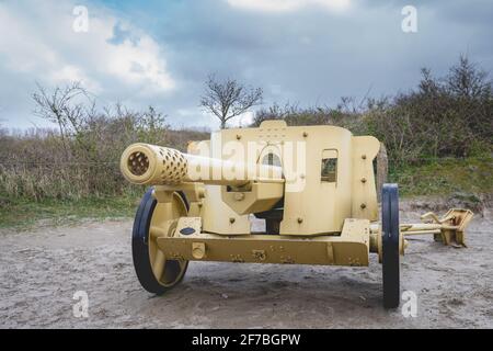 Deutscher Artillerierenkrieg 2, Bunker Ouddorp, Niederlande Stockfoto