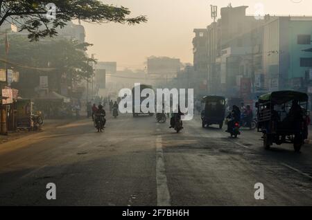 Verkehr in den Straßen von Bago, Myanmar Stockfoto