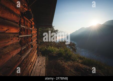 Berühmter Plansee in Österreich im Sommer. Stockfoto