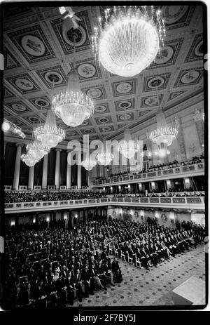 Berlin Zeremonie zum Verlassen der Stadt durch alliierte Truppen im Spielhaus Konzerthaus 1994 in Anwesenheit des französischen Präsidenten Francois Mitterrand, des deutschen Bundeskanzlers Helmut Kohl, des britischen Premierministers John Major und des US-Vizepräsidenten Al Gore Stockfoto