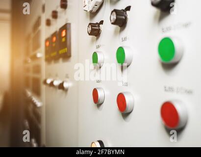 Viele Taste der Maschine im Werk Stockfoto