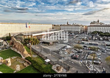 Bahnhof Termini, Piazza dei Cinquecento, Rom, Latium, Italien, Europa Stockfoto