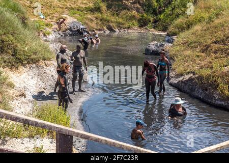 Salzseen und Schlammbäder im Ocna Sibiului in Sibiu Conty, Siebenbürgen, Rumänien Stockfoto
