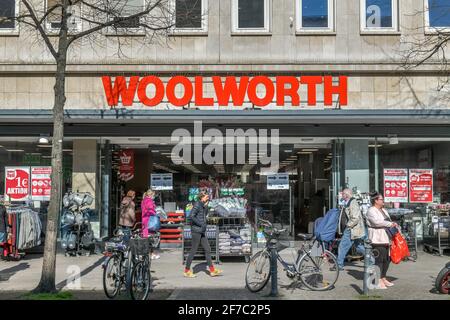 Woolworth, Hauptstraße, Schöneberg, Tempelhof-Schöneberg, Berlin, Deutschland Stockfoto