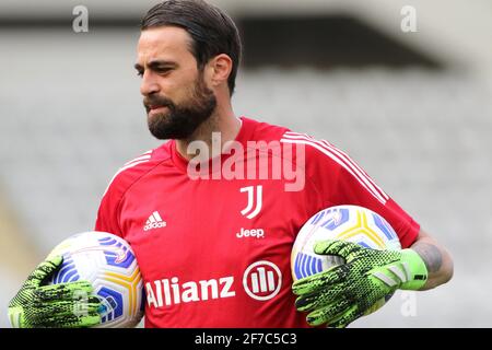 Carlo Pinsoglio (Juventus FC) Torwart beim Spiel Turin FC gegen Juventus FC, Italienische Fußballserie A in Turin, Italien, April 03 2021 Stockfoto