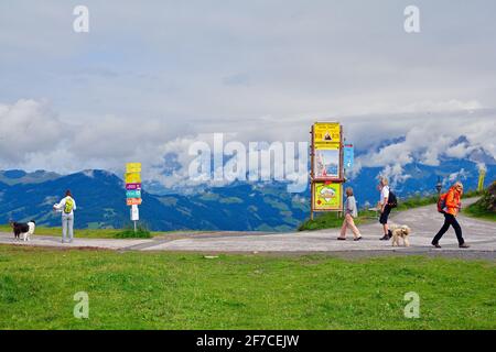 Kitzbühel, Österreich - 28. Juli 2017. Sport und Erholung am Hahnenkamm, KitzbühelSkigebiet der Alpen im Sommer, Kitzbühel, Tirol Stockfoto
