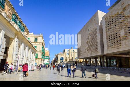 Valletta, Malta, 27. Februar 2020. Malta neues Parlamentsgebäude in Valletta Stadt an einem sonnigen Tag. Stockfoto