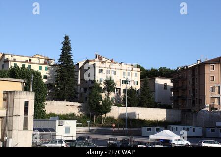 L'Aquila, Italien - 9. Juli 2009: Die Stadt wurde durch das Erdbeben zerstört Stockfoto