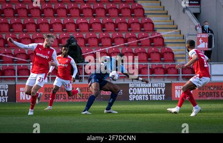 Rotherham, Großbritannien. April 2021. Uche Ikpeazu von Wycombe Wanderers beim Sky Bet Championship Behind Closed Doors Match zwischen Rotherham United und Wycombe Wanderers am 5. April 2021 im New York Stadium, Rotherham, England. Foto von Andy Rowland. Quelle: Prime Media Images/Alamy Live News Stockfoto