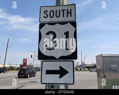 Greenwood, Indiana Vereinigte Staaten - April 06 2020: South 31 Signage Stockfoto