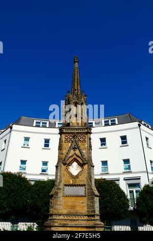 Edward Hoare-Denkmal an der Ecke Culverden Park und St John's Road, Royal Tunbridge Wells, Kent, England Stockfoto